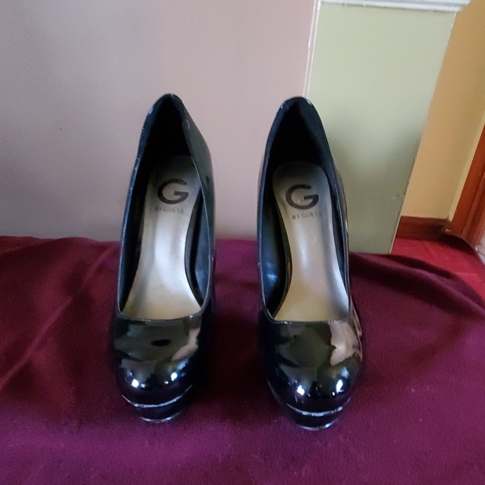 Womens shoes